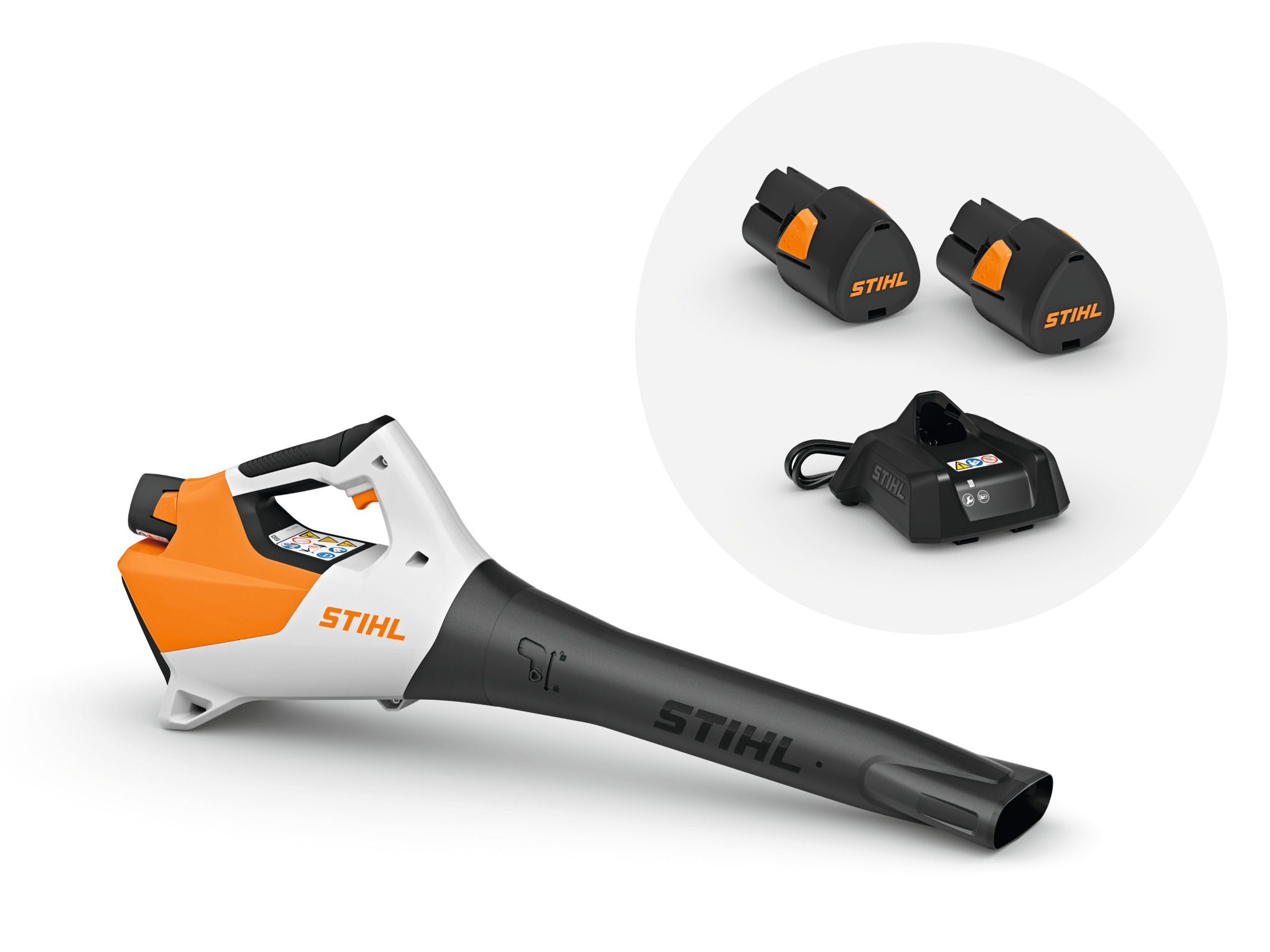 STIHL BGA 30 sa dve AS 2 baterije i punjačem AL 1